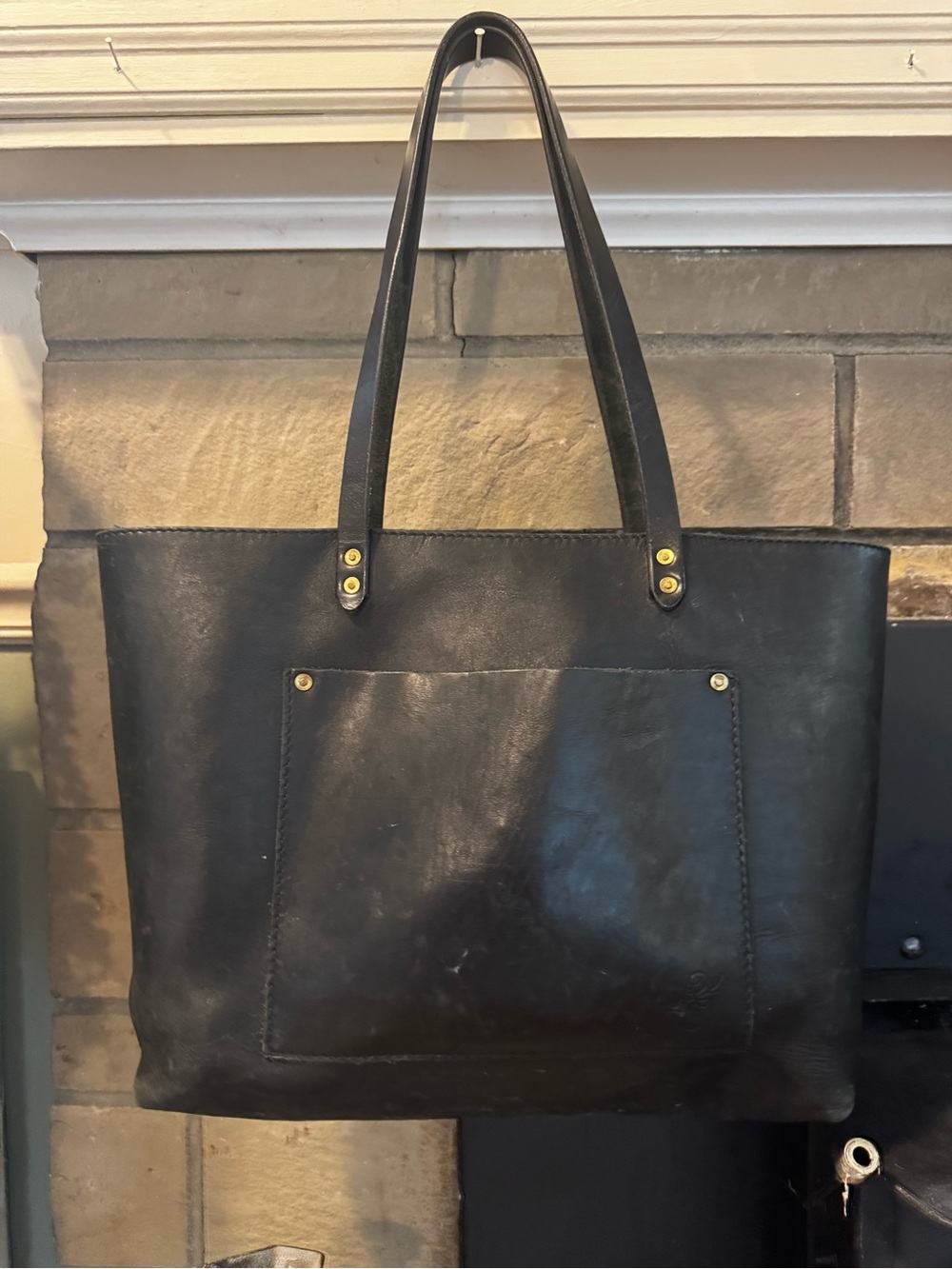 Minimalist Black Leather Shoulder Tote - Women's Everyday Bag